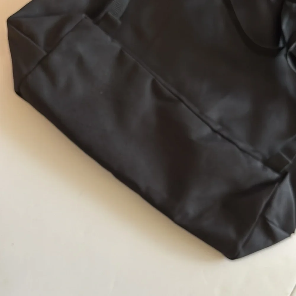 On Cloud Unisex Black Running Ambassador Backpack
